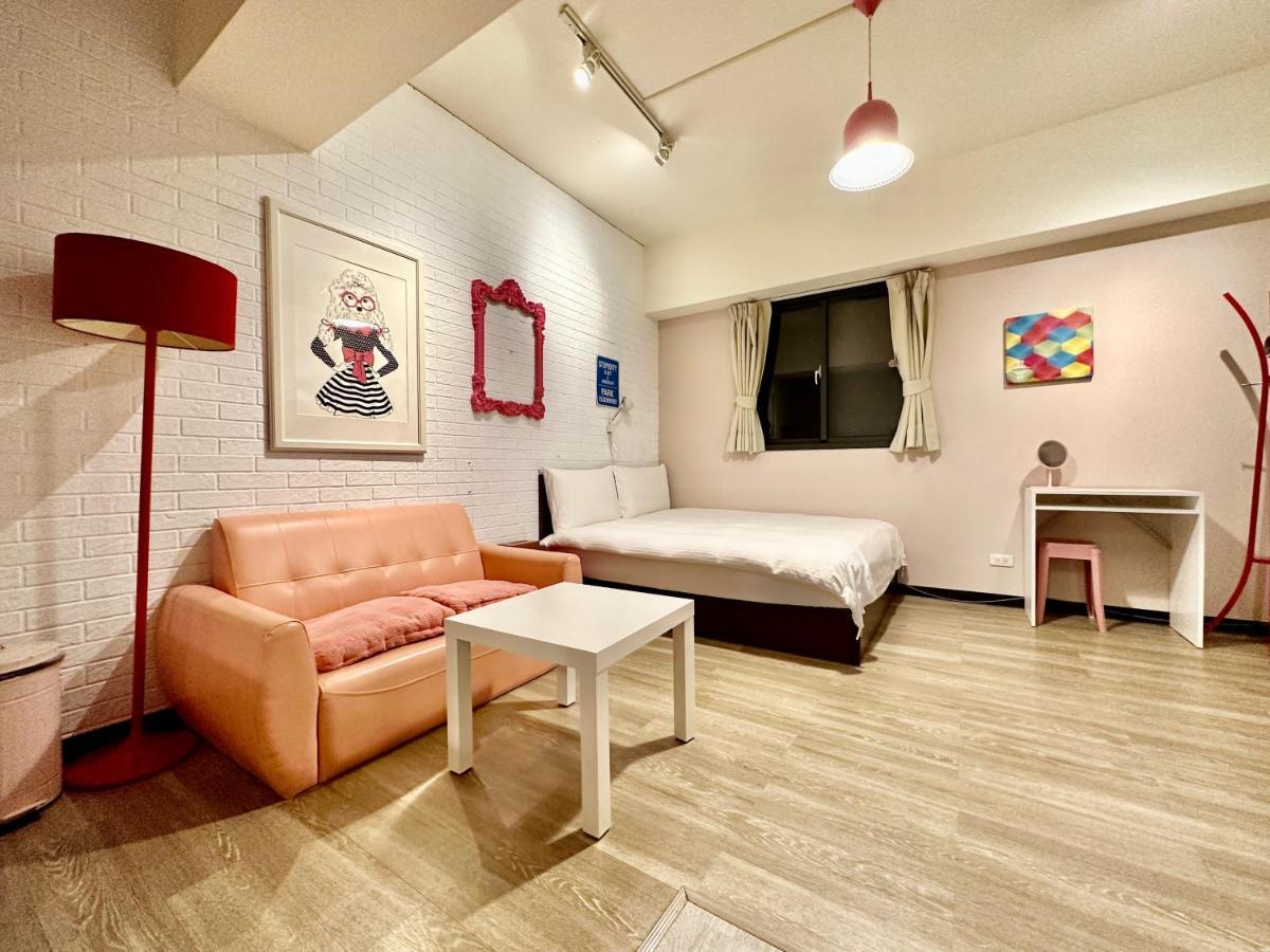 御旅 Inn Taichung Exterior photo