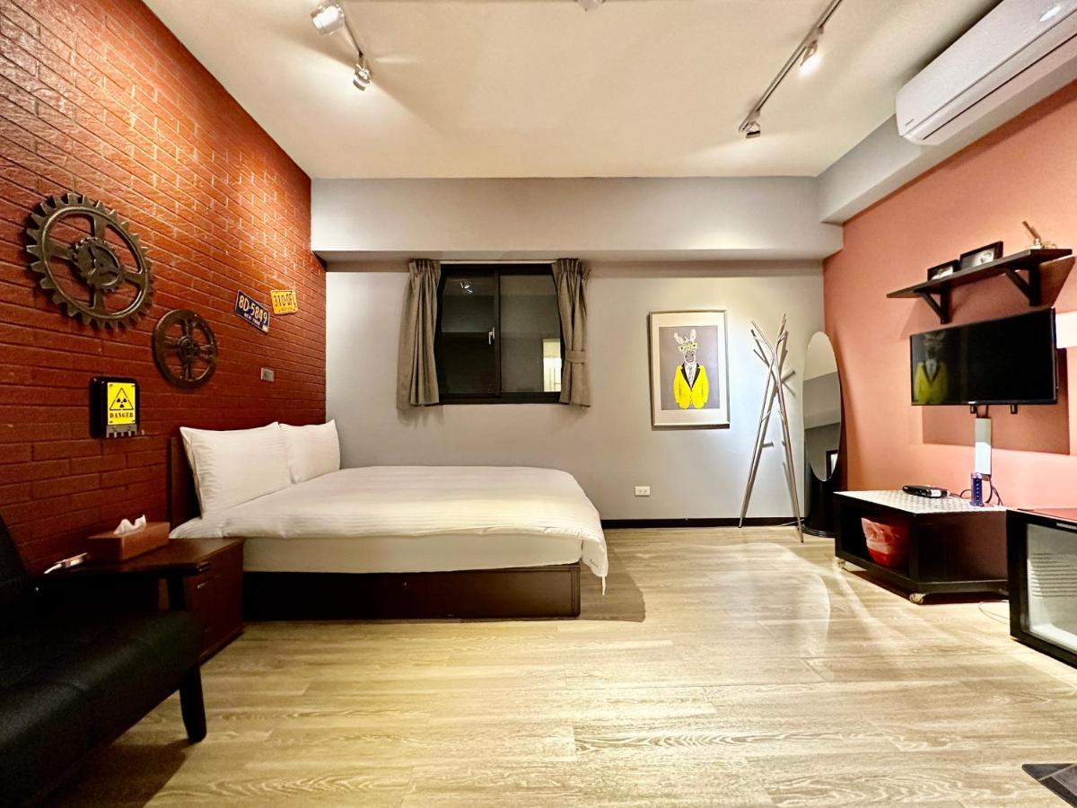 御旅 Inn Taichung Exterior photo
